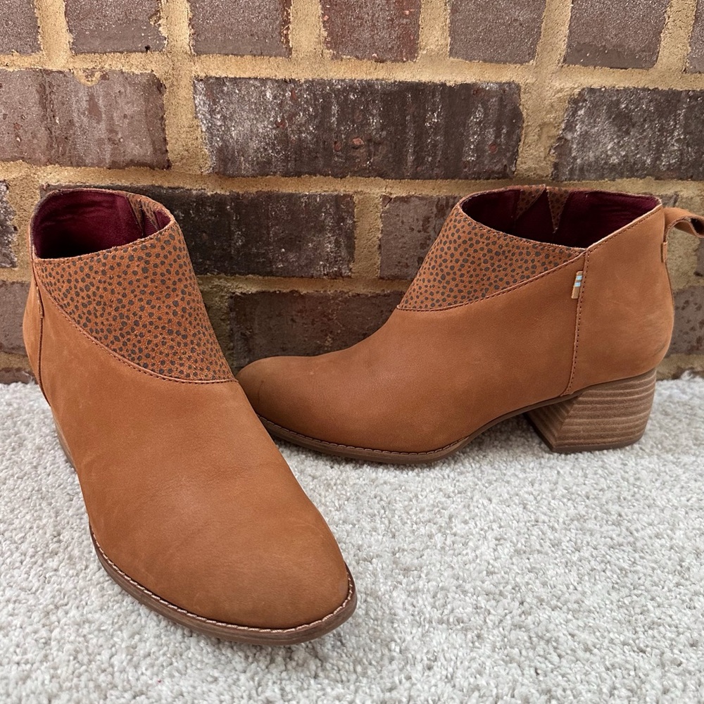 Toms Leilani Mini Cheetah Block Heel Booties
